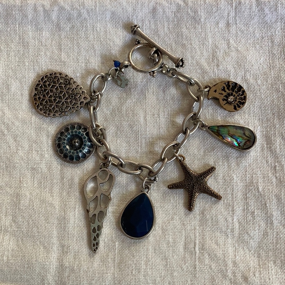 Bracelet